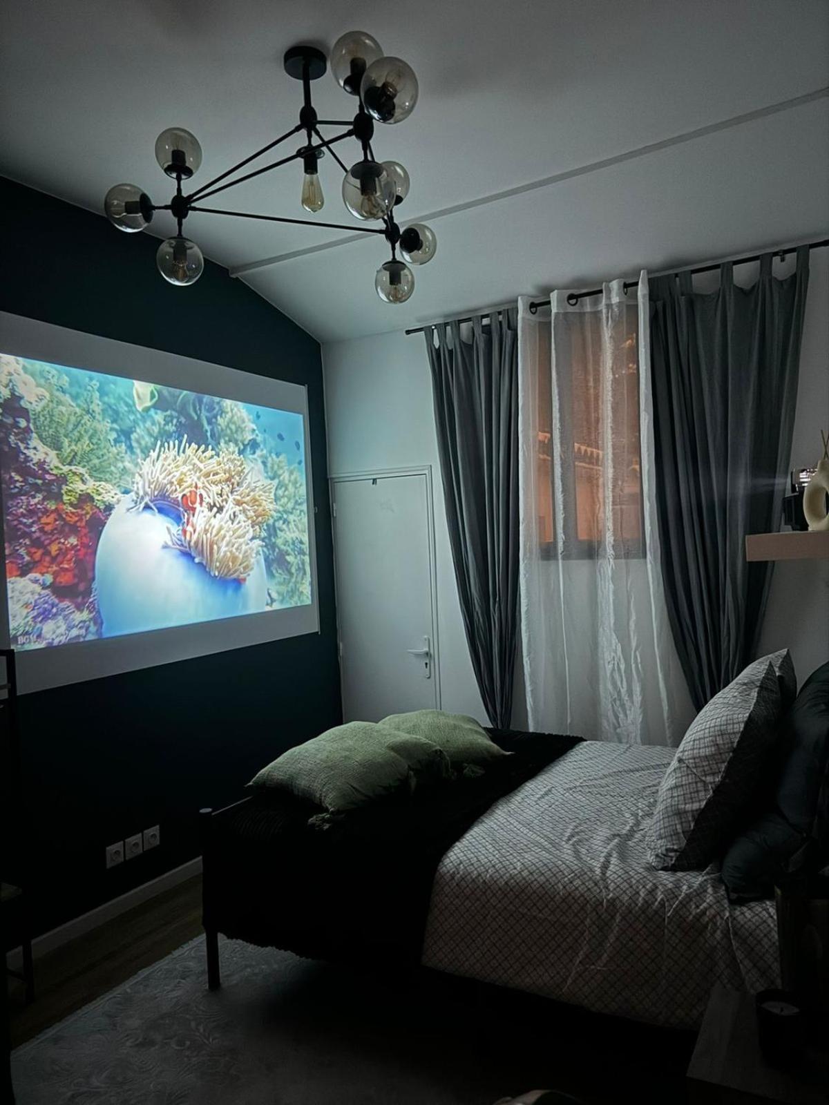 Maisonnette Proche De Paris & Home Cinema บรู์-ลา-แรน ภายนอก รูปภาพ